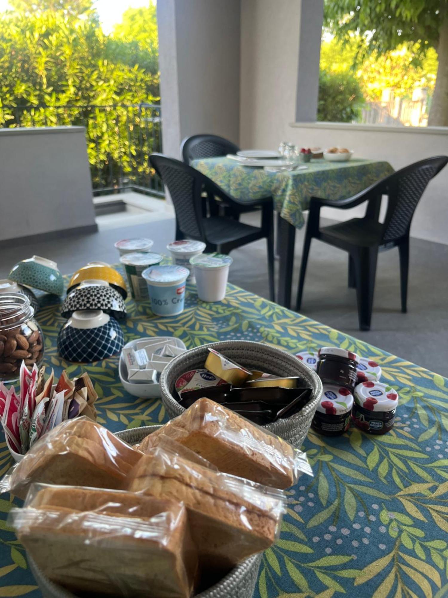 B&B A Due Passi Dal Mare Lido di Pomposa Kültér fotó